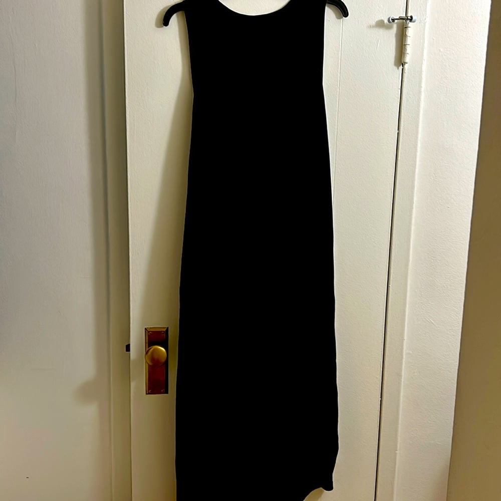 GAP Women’s (NWT) Black Sleeveless Roundneck, Openback Tie Dress - Size XXL